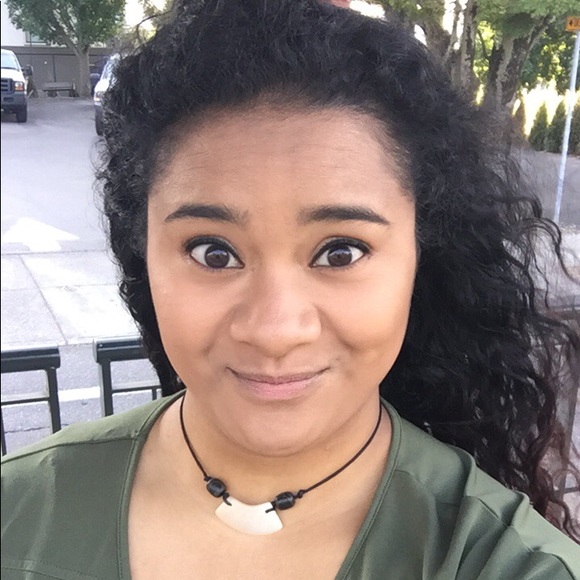 Meet your Posher, Sulie - Picture 1 of 1